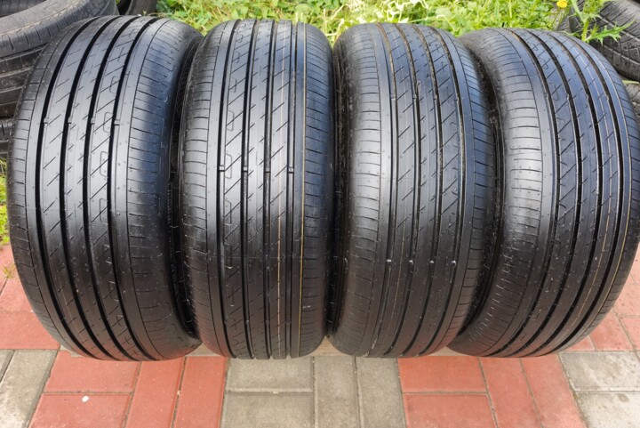 disky pneu most 215/50R18 92V 8MM GOODYEAR EFFICIENT GRIP PERFORMANCE 2