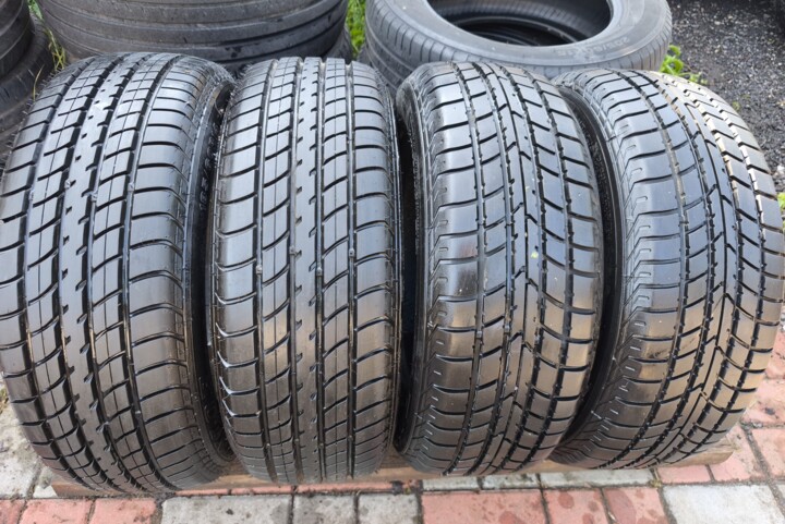 disky pneu most 185/60R14 82H 8MM DUNLOP/FULDA