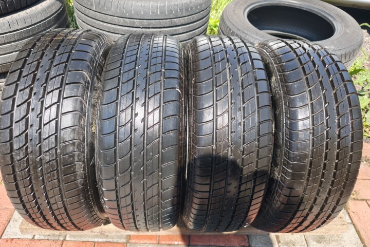 disky pneu most 185/60R14 82H 8MM DUNLOP